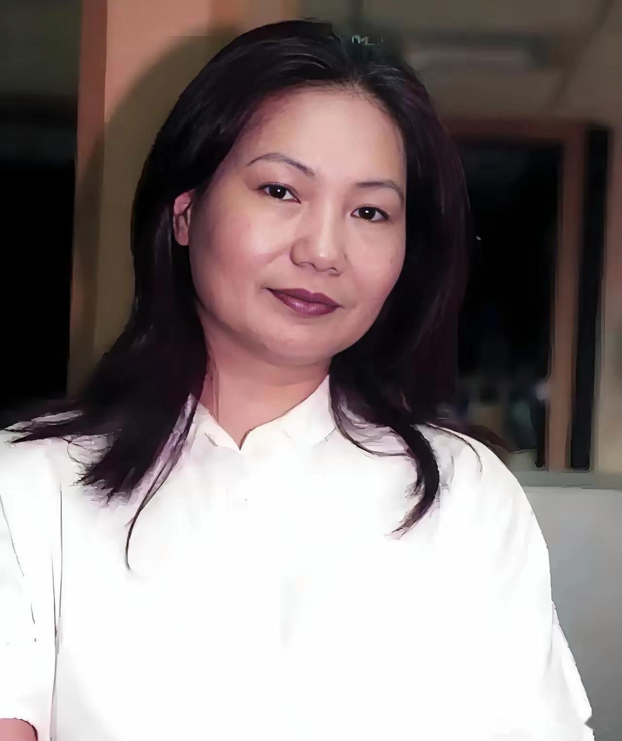 看完遗产风波我才看透，S妈才是真正的高端绿茶我捋完整件事之后真的恍然大悟，S妈才