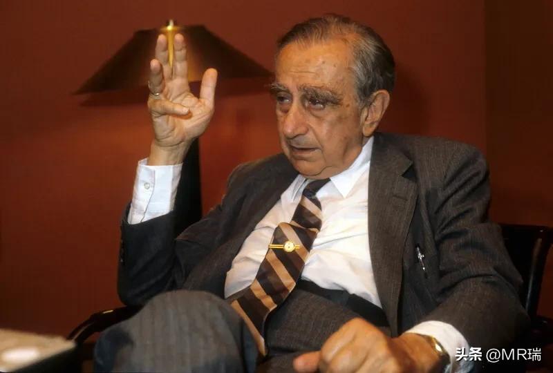 下午没事，翻到一本早就买了却没来得及读的利弗莫尔自己执笔写的《股票大作手操盘术》