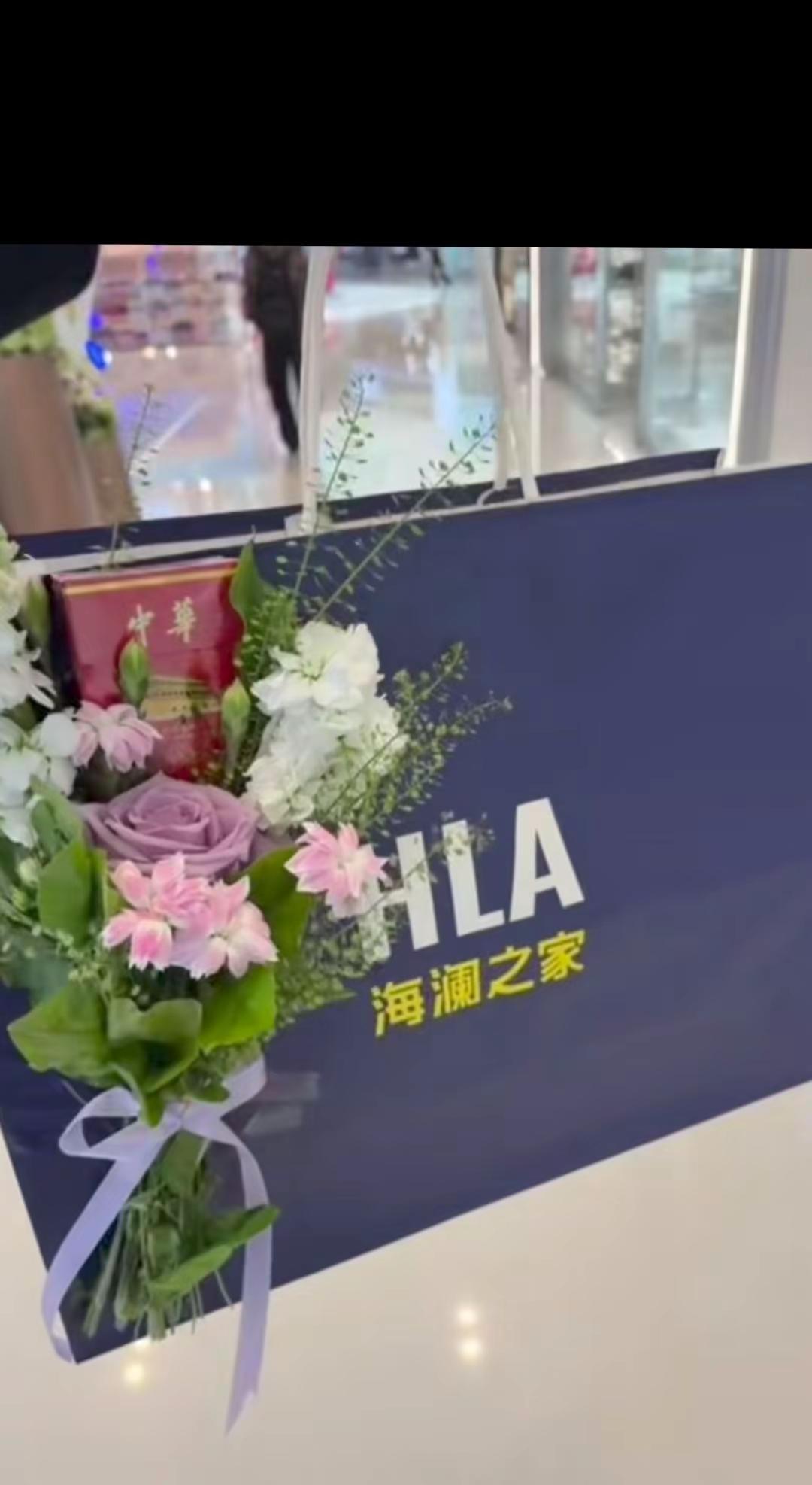 谋生的路上大家都很辛苦，只是都没有说而已，因为眼里有盼头，心里有希望。😌😌?