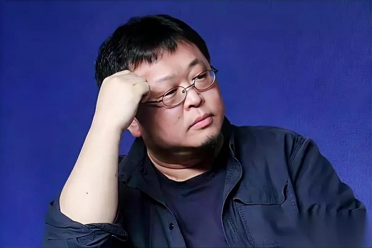 姑姑一句话，外食滤镜碎成渣！

凌晨四点她还在批发市场抢菜，九点前就得把汤炖上、
