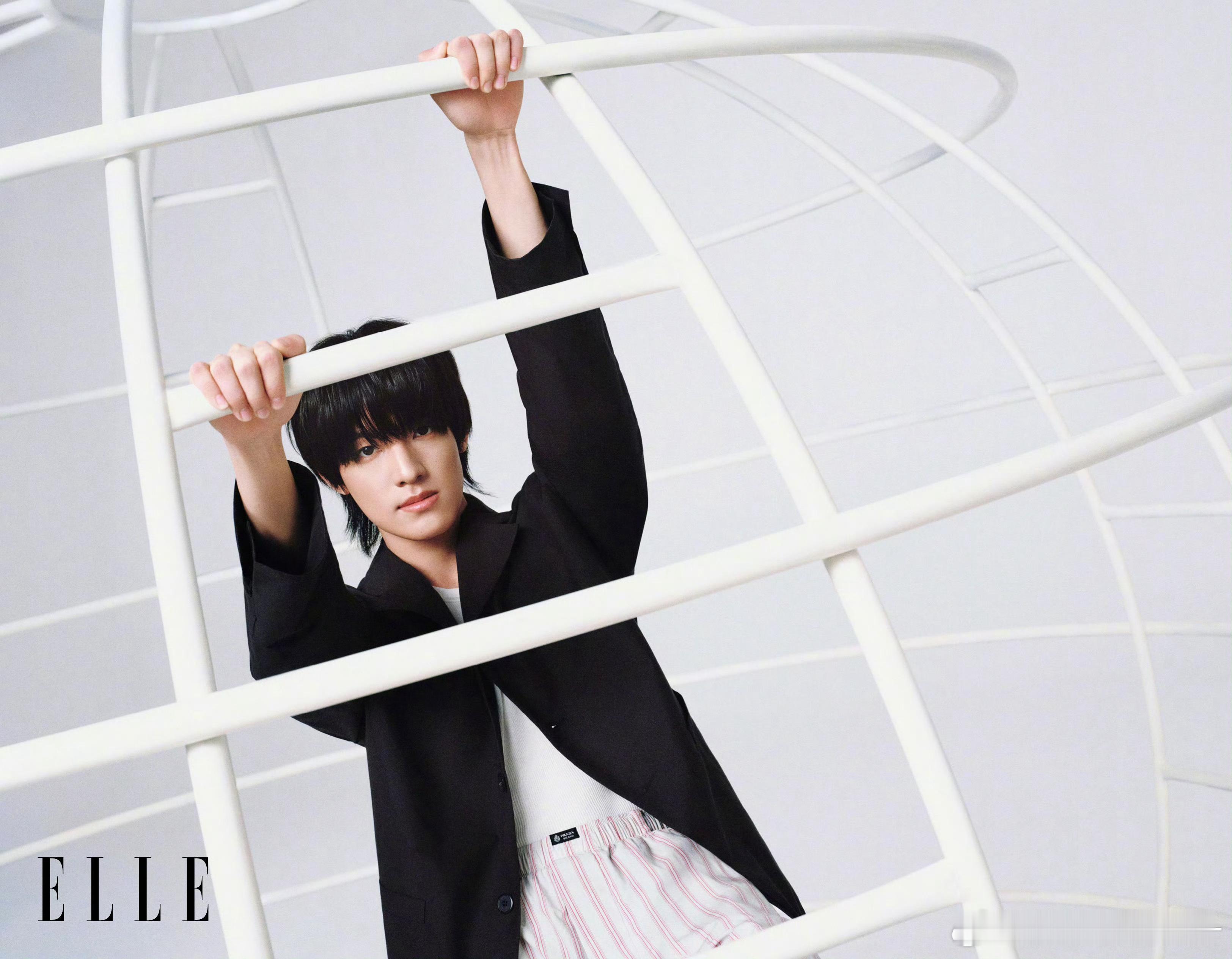 ToP ELLE单人照 