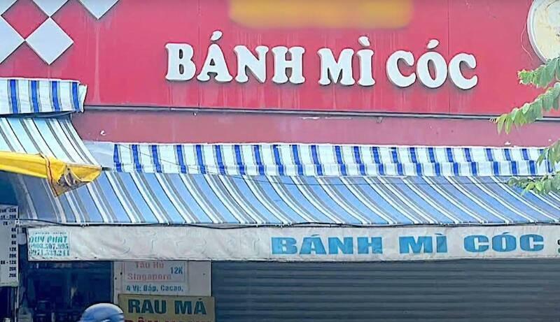 【越南知名面包店食物中毒逾200人上吐下泻 医院急诊人满为患】海外新鲜事
越南近