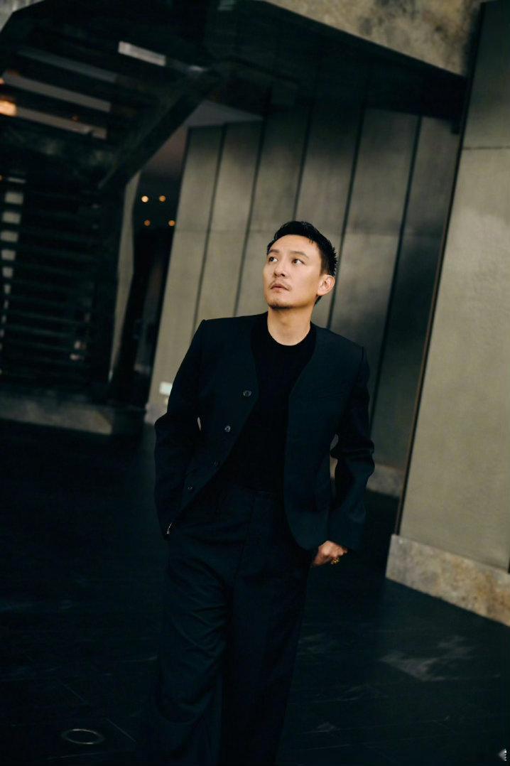 林依晨张震让我们吃的很好张震林依晨要来江西了 林依晨从袁湘琴到程又青到现在的春花