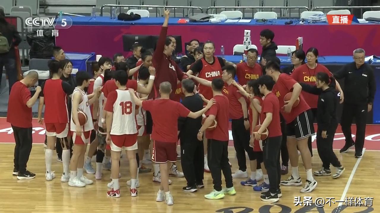 中国女篮世预赛小组赛首秀面对马里队首发阵容出炉：韩旭、陈明伶、张曼曼、杨舒予、罗