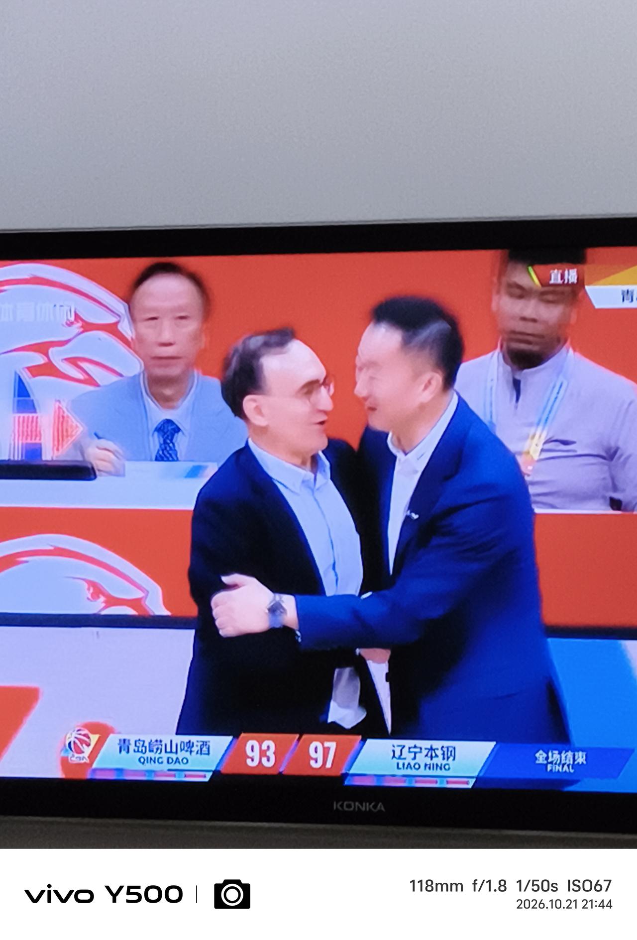 辽宁队客场对阵青岛，比赛大部分时间都略占优势，最后两分钟，辽宁队的小外援库珀，连