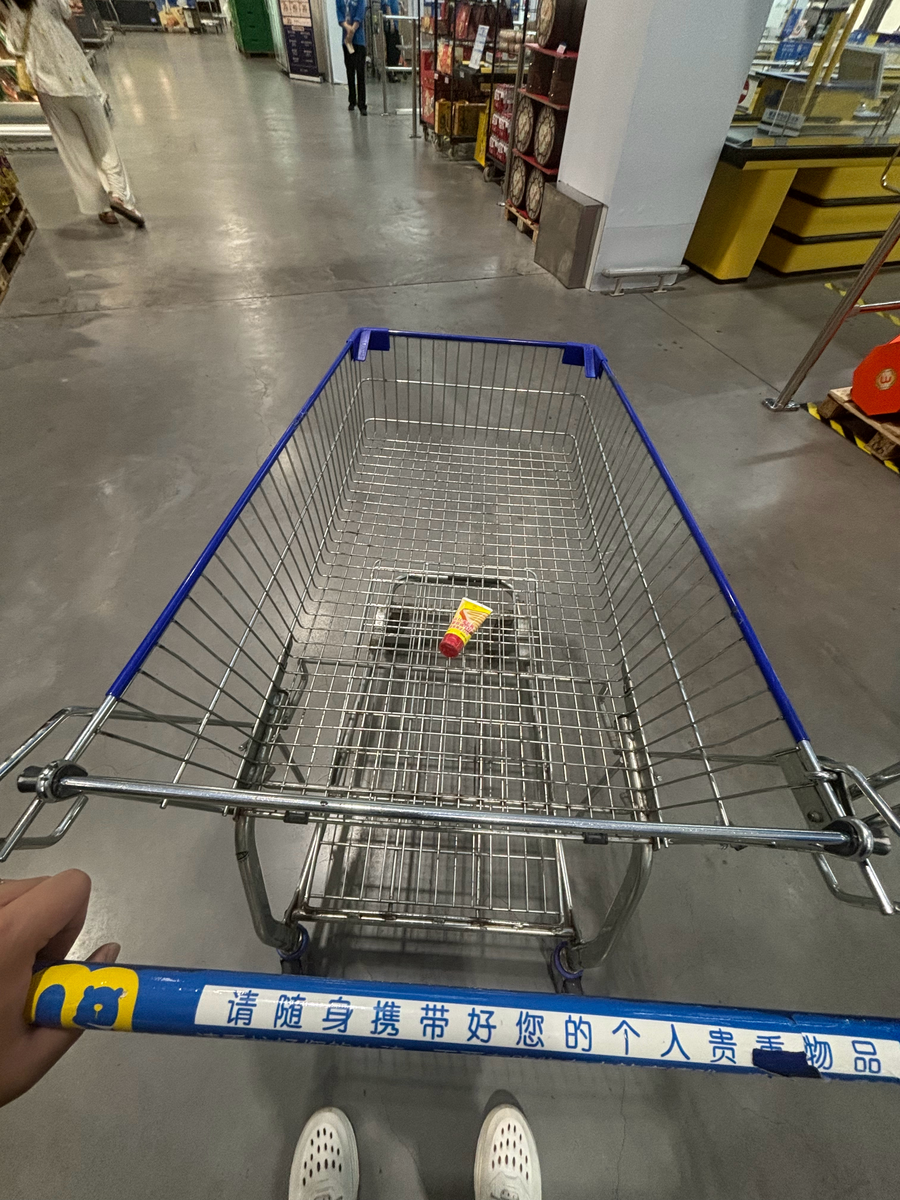 任意消费，免费停车… 