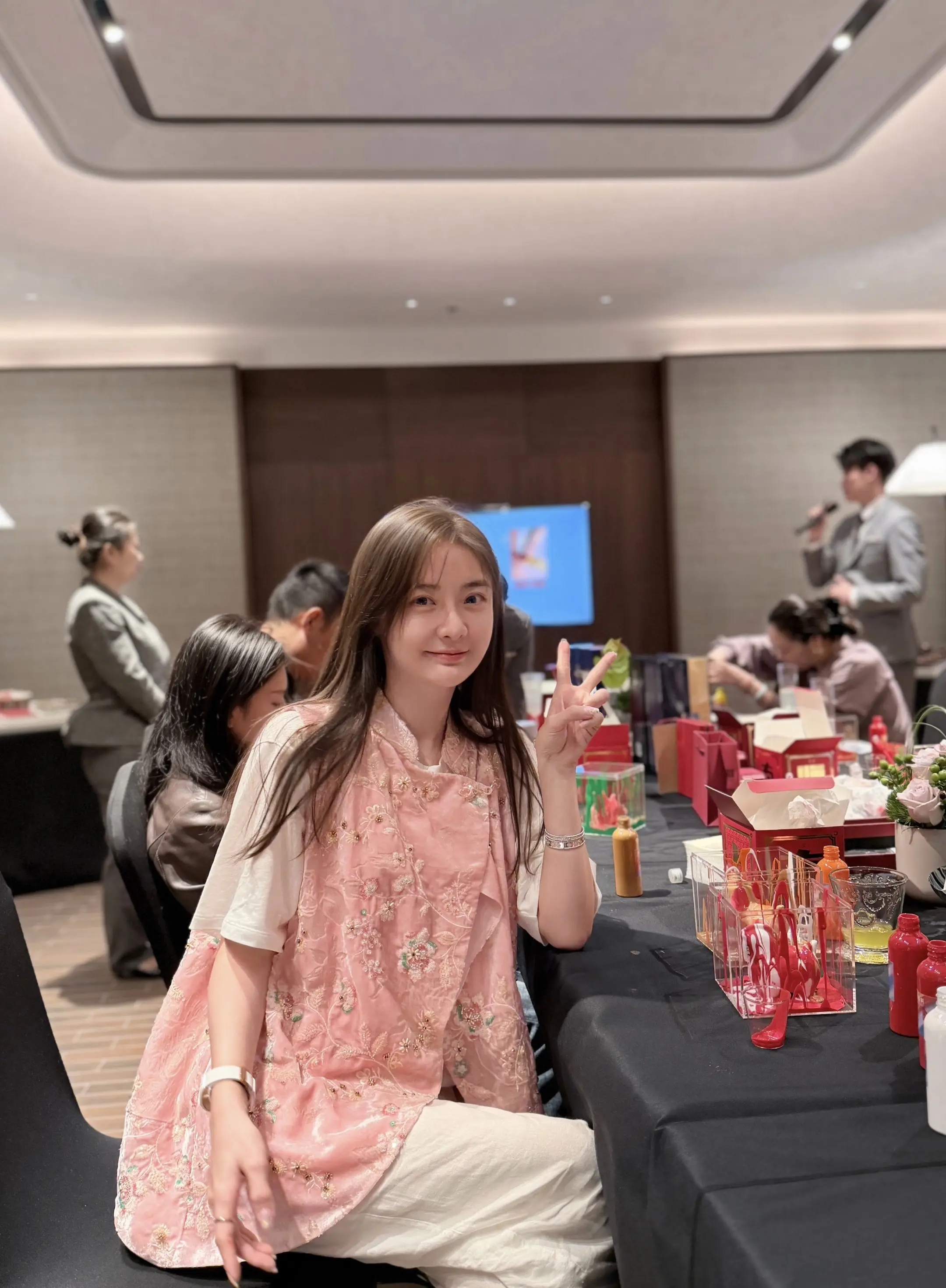 点赞收藏转发 马上有招 马上来财。