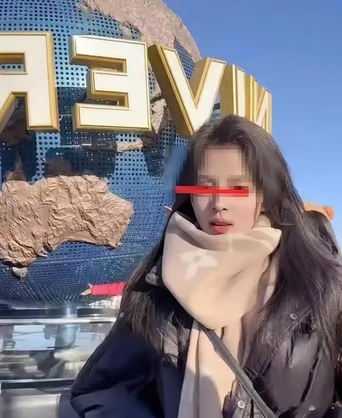 一个公司高管看上女员工，人长得年轻漂亮，他明知道女的有老公，还是搞到了一起。俩人