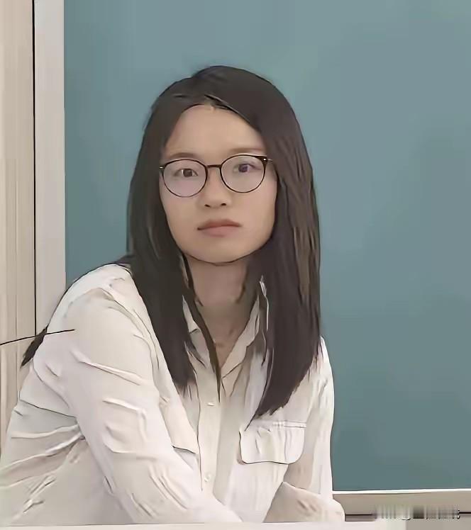 王虹这个人
越是细品，越能发觉她…
身上动人的力量

她从不是追逐聚光灯的人，没