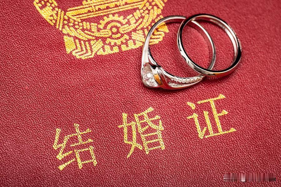 最新婚姻数据出炉，国人离婚越来越多！
 
今天最新民政数据出来了，今年上半年全国