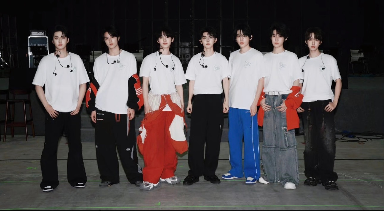 时代少年团 古茗（大声问一句：能不能开到上海来） 