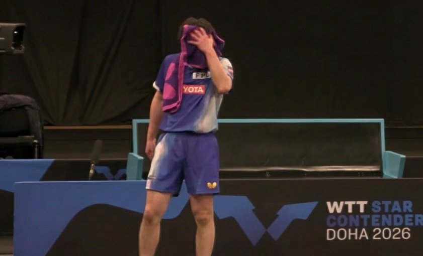 薛飞3比2张本智和国乒“张本克星”再显神威！WTT多哈球星挑战赛男单1/8决赛，