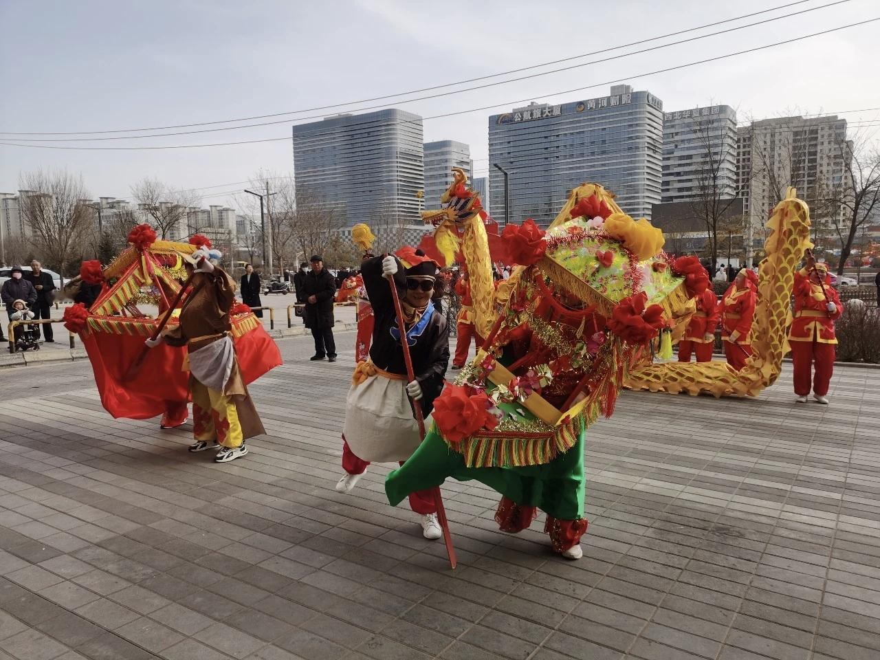 文化“活”起来，年味“浓”起来：兰州新区社火舞出“马年”新气象

新春的兰州新区