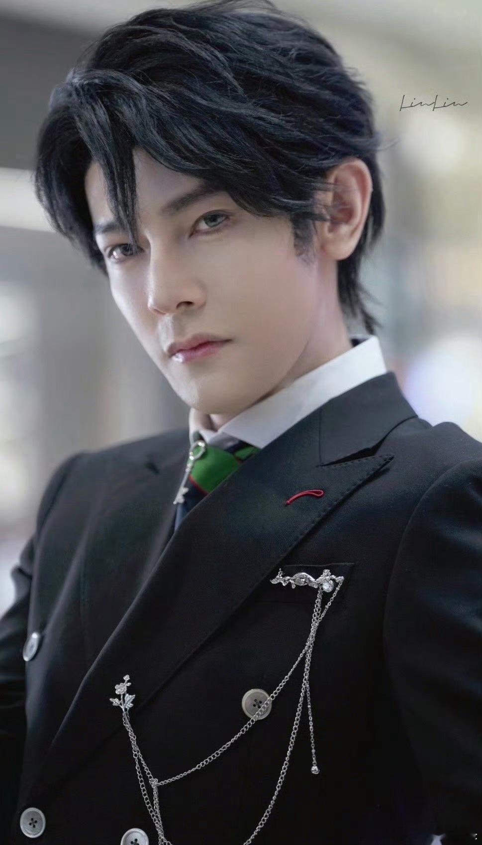 当我约的委托老师是汪东城汪东城竟真当起委托老师！接单陪粉丝还原角色，从线下活动到