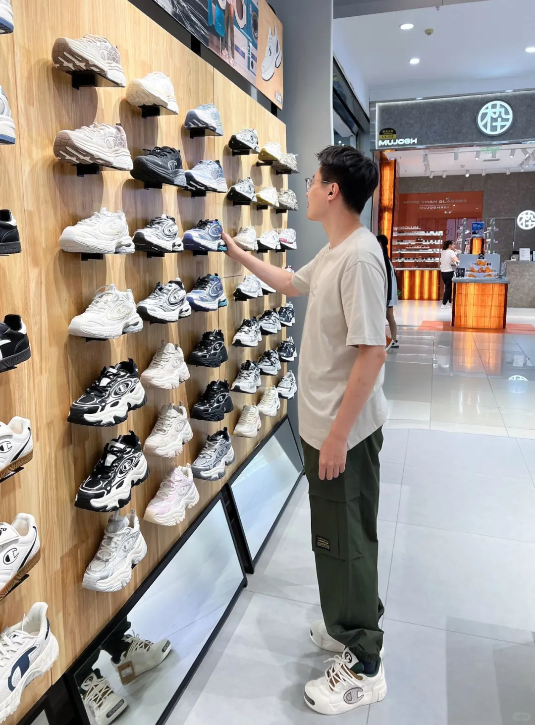 在长春🔥跟着王俊凯一起看“冠军”❗