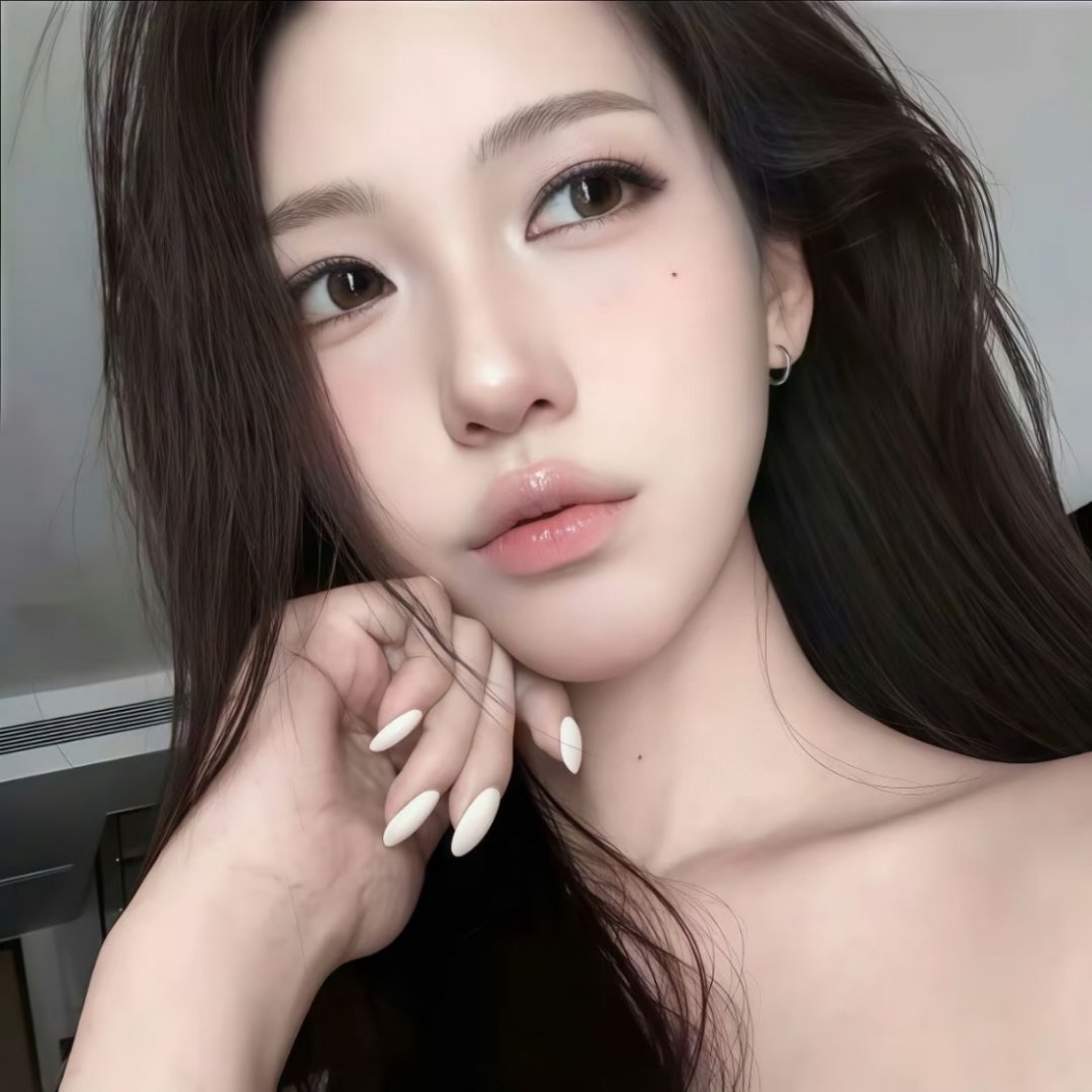 WeChat套图 | 头像背景图搭配 | 高质氛围感女头 ​ ​​​