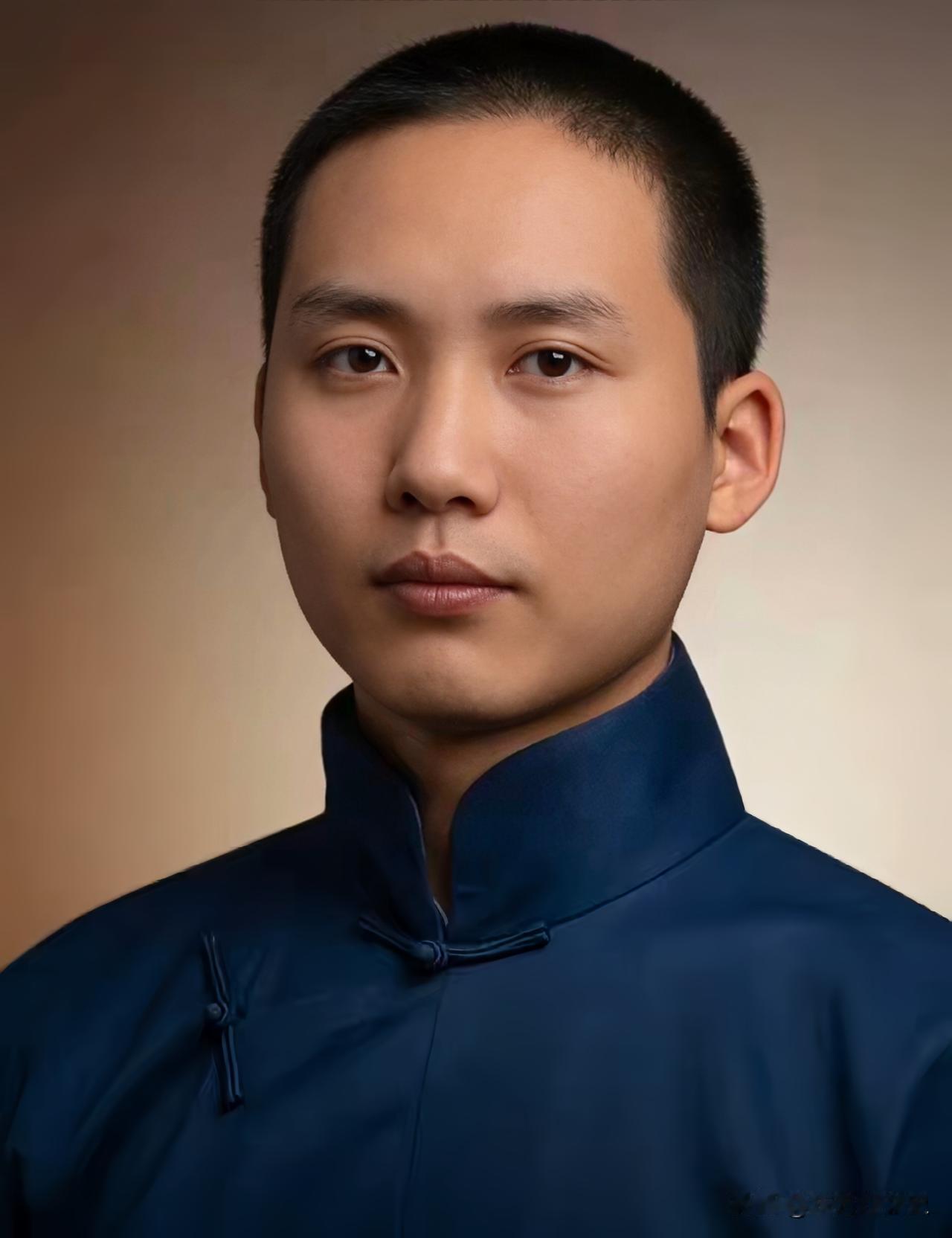 请大家支持主播，一份今年9月9日全国下半旗，沉痛悼念毛主席逝世五十周年的倡议书