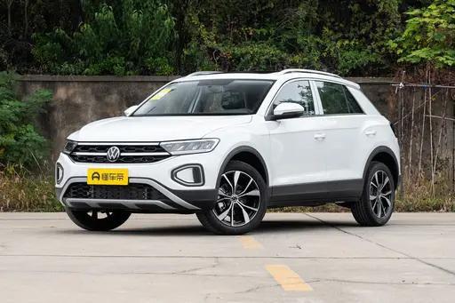 同样是探歌，我反而更建议大家把它拆成两种买法来看：15万左右，你是要一台更“新”