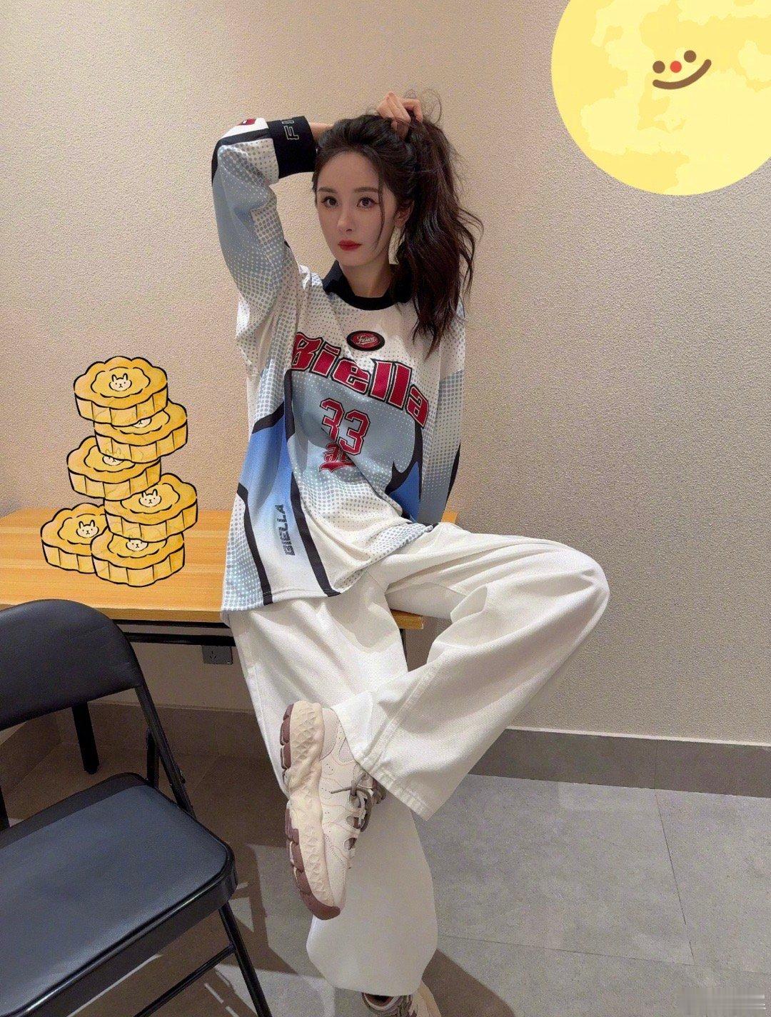 女明星中秋节营业第一波：杨幂 迪丽热巴 杨紫 白鹿 鞠婧祎 田曦薇 孟子义 王楚