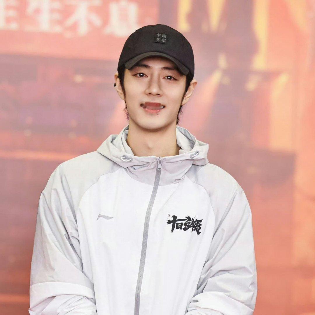 肖战预约链接是假的 齐夏职业素养这块！话说真的蛮用心的还，这个十日终焉很难让人不