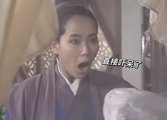 叶童 你完全不尊重 听不懂她们辩论的虚伪不虚伪这些，但老婆突然在床上变成了一条大