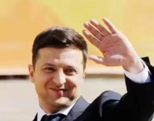 乌克兰网友表示：这个世界上的所有人都可以嘲笑泽连斯基，但是唯独乌克兰人不能，因为