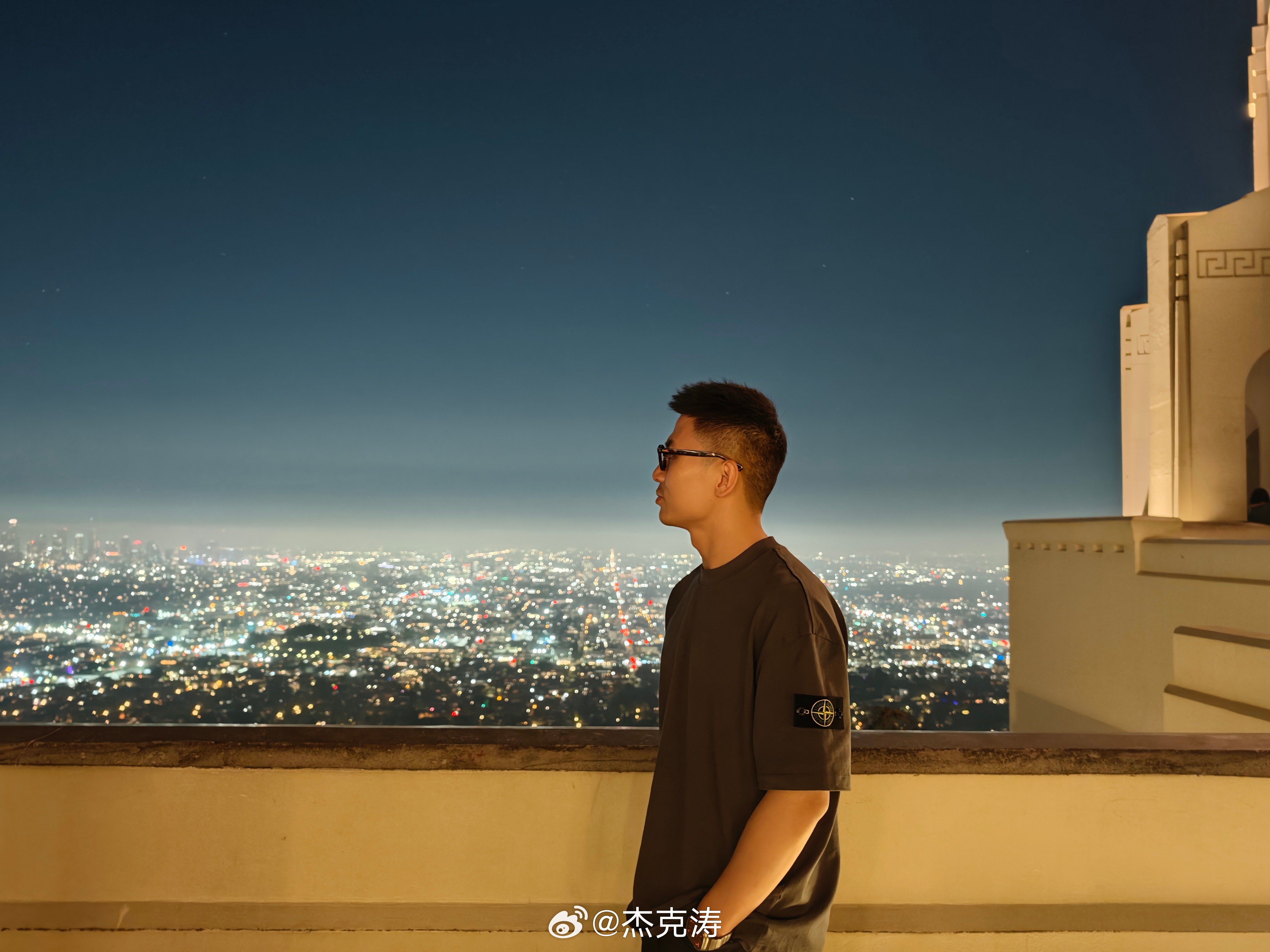很多想不明白的事情，有一天终会想明白         因为一切自有答案Ps:这是