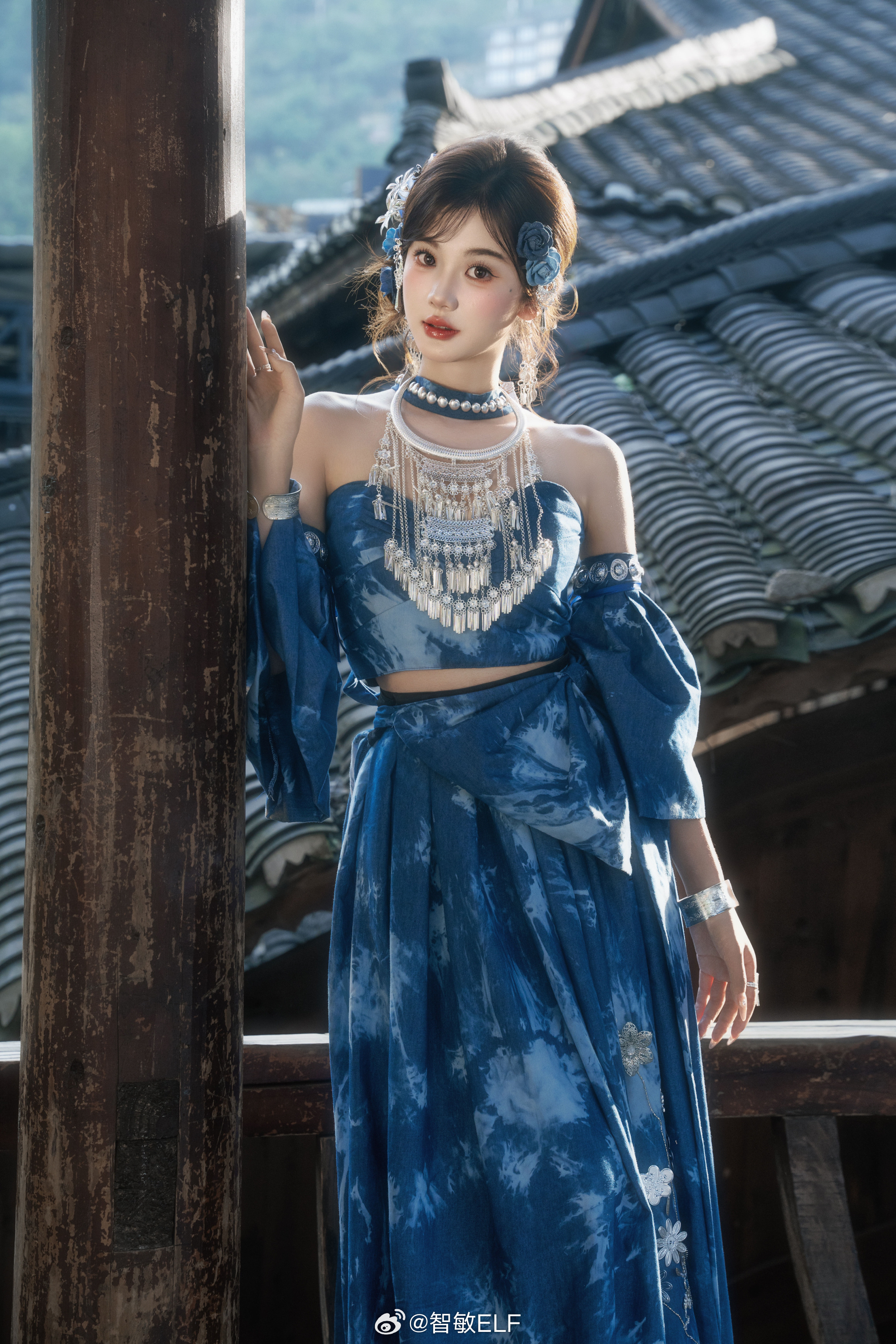 早早早清明第一天打算去苗寨当苗疆姑娘你们快来帮我选选穿哪套我纠结症要犯了… 