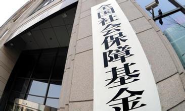 AI应用领涨市场 9月24日，2025阿里云栖大会上，阿里巴巴正式宣布与英伟达开