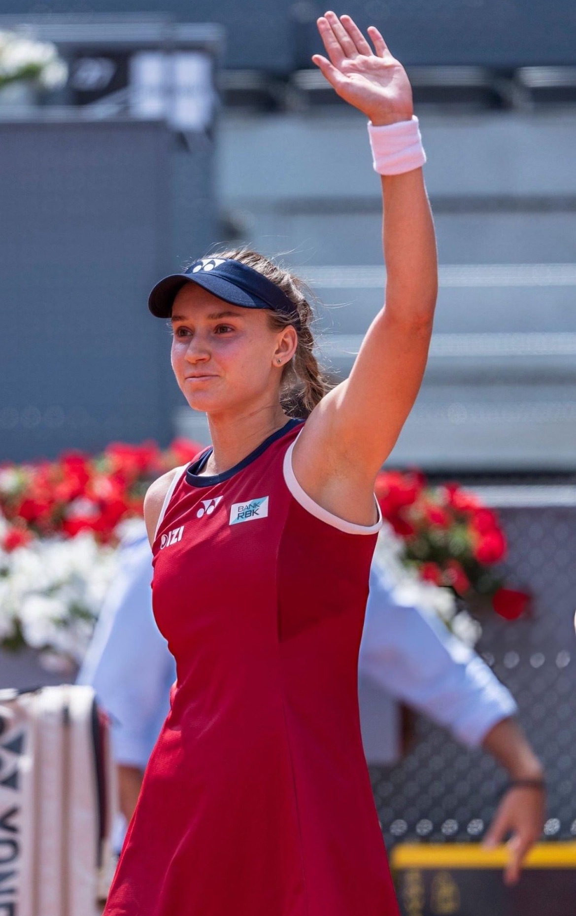 莱巴金娜晋级马德里赛16强 马德里赛郑钦文1比2莱巴金娜 郑钦文无缘马德里赛16