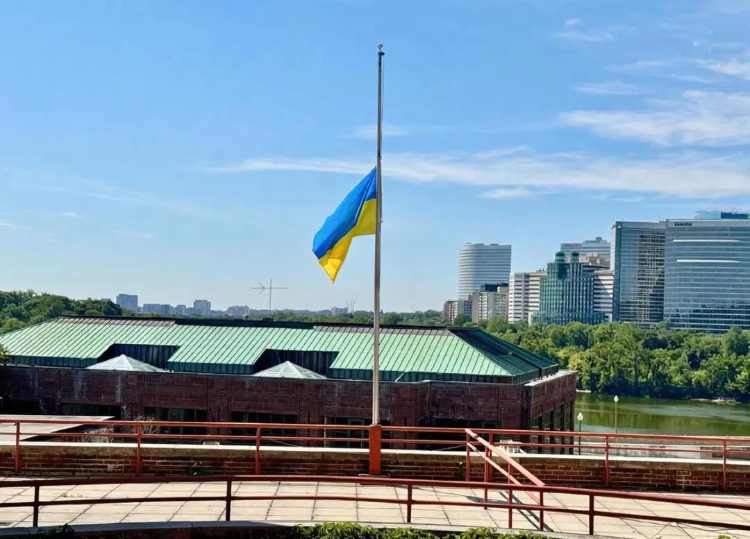 基辅将8月21日设立为哀悼日，纪念8月20日俄军大规模袭击居民区与民用建筑事件中