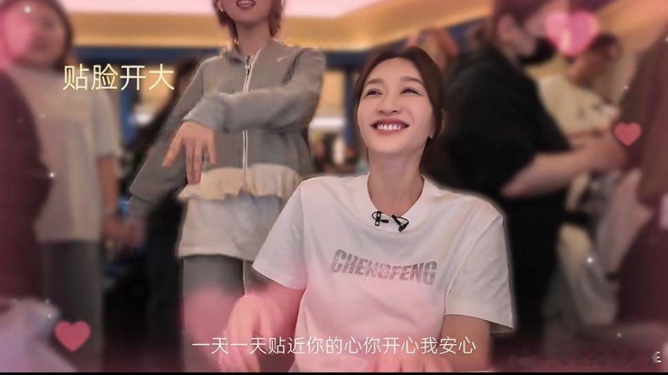 李小冉背词3小时睡醒全忘了李小冉二公小考像极了期末考的我，连夜背3小时一觉睡醒全