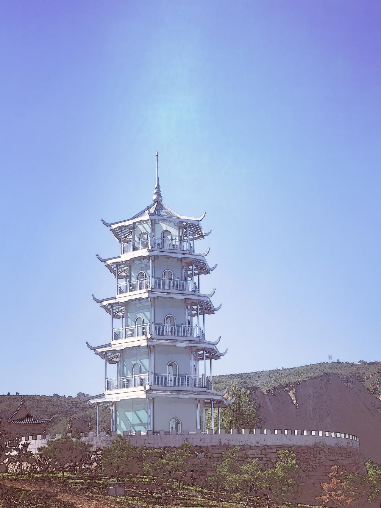  走近信都金泉山：一汪金泉水，一段东汉风云往事。金泉山坐落于信都区西黄村镇东川口