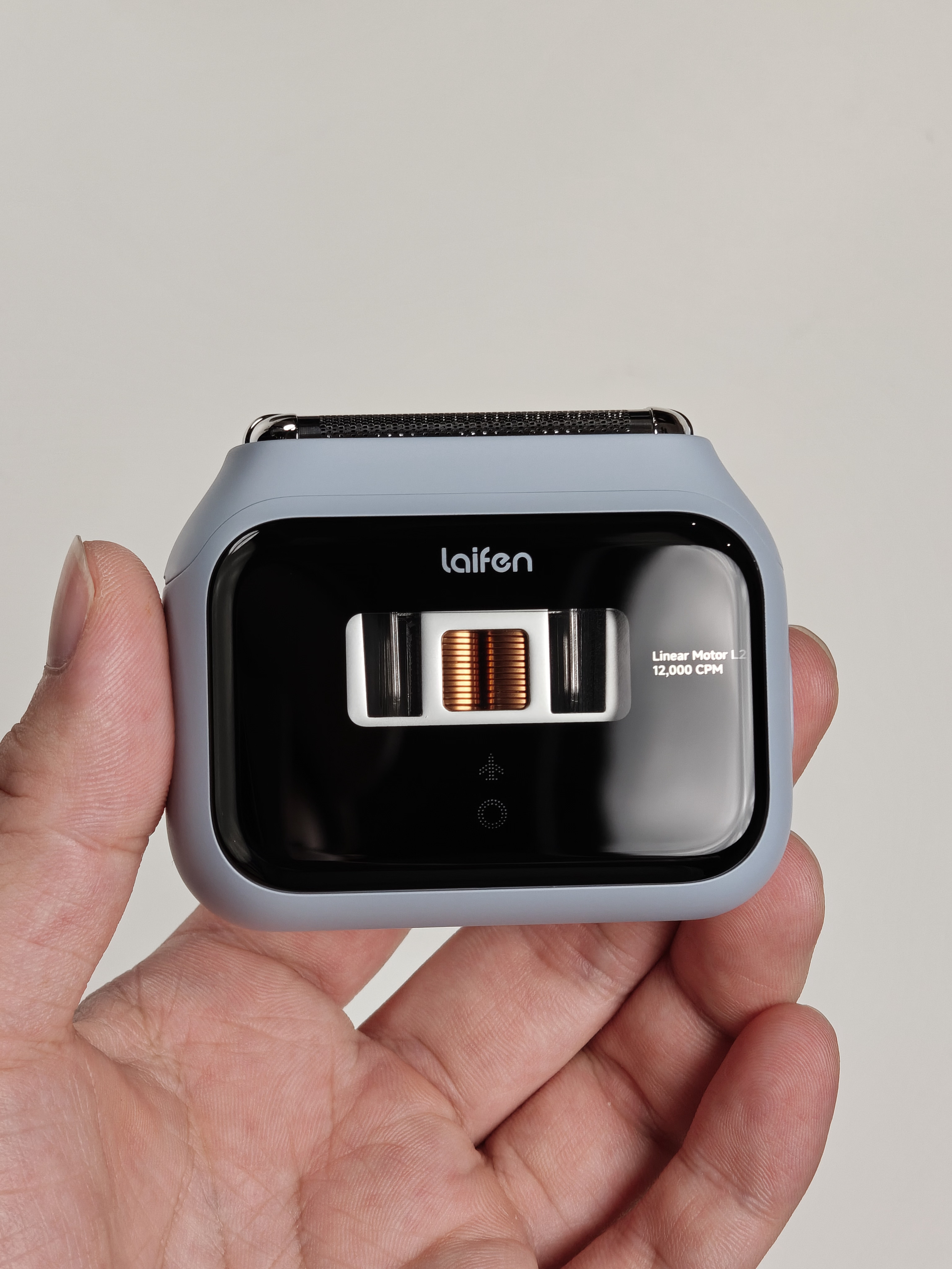 徕芬往复式剃须刀 P3，还不错嗷