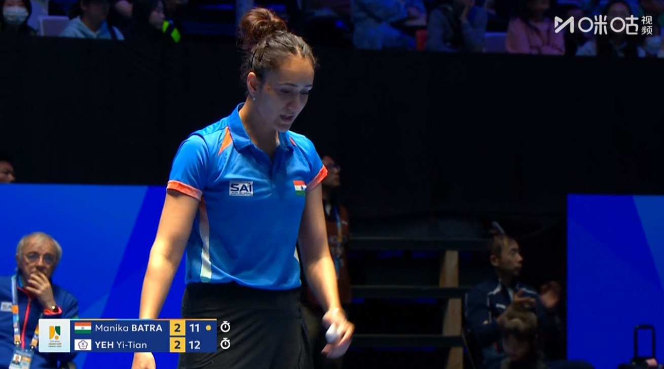 2026海口亚洲杯女子组R3蒯曼3-0萨哈基安（11-3 11-4 11-2）叶