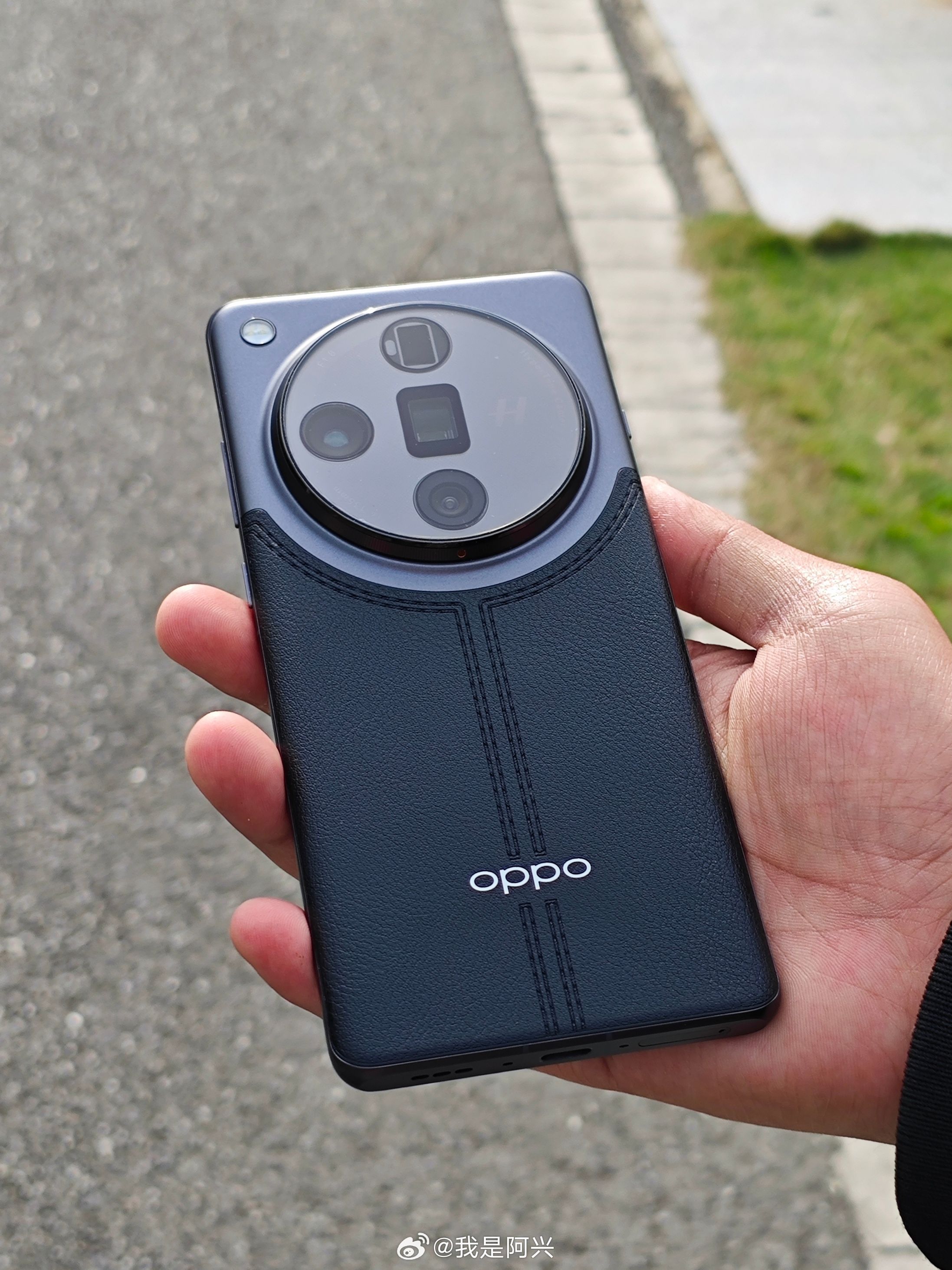 如果把X7 Ultra的镜头模组换成X8 Ultra的，然后直屏设计，你觉得这个