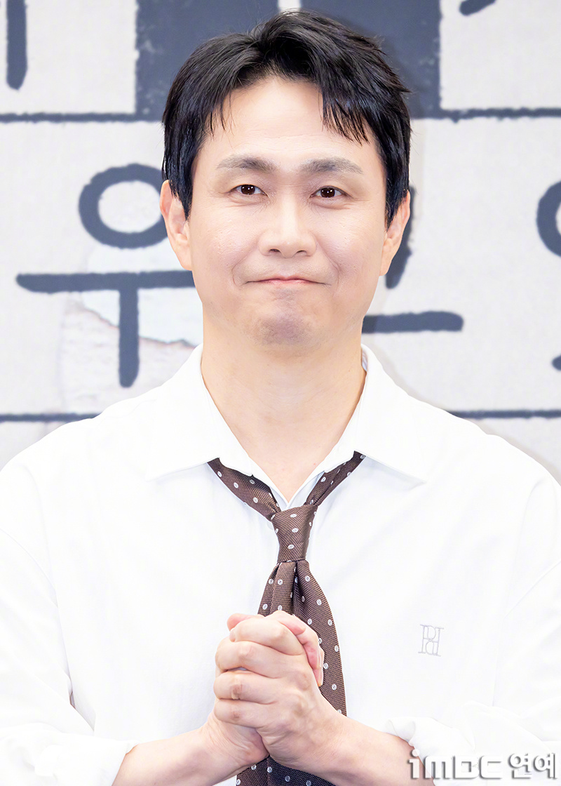 具教焕高允真吴政世姜末琴朴海俊韩善花 出席JTBC新周末剧努力克服自卑的我们 制