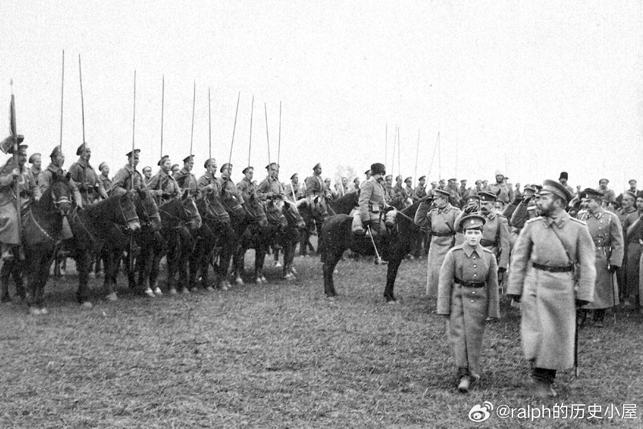 1916年尼古拉二世与皇储阿列克谢亲王亲临前线部队视察历史影像