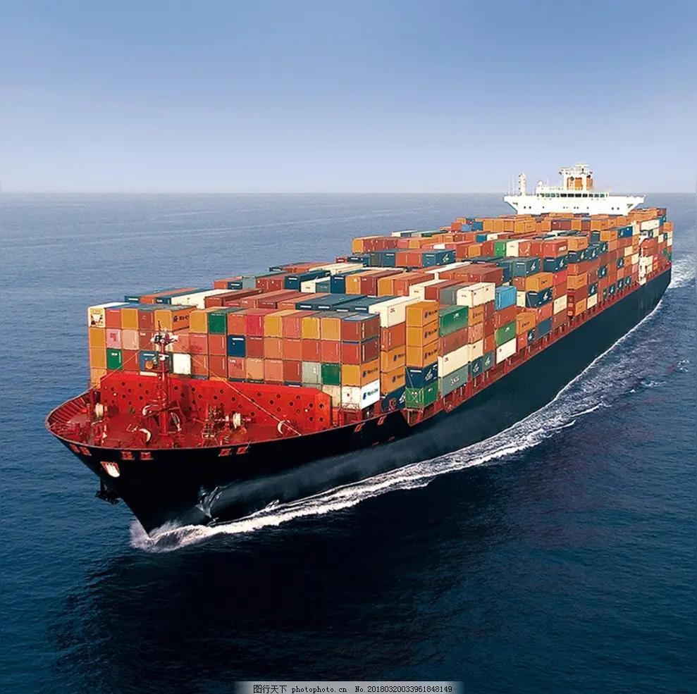 中国人也要有敢于硬碰硬的精神，想俄罗斯民族学习，美国敢扣押中国的货轮，中国也要敢