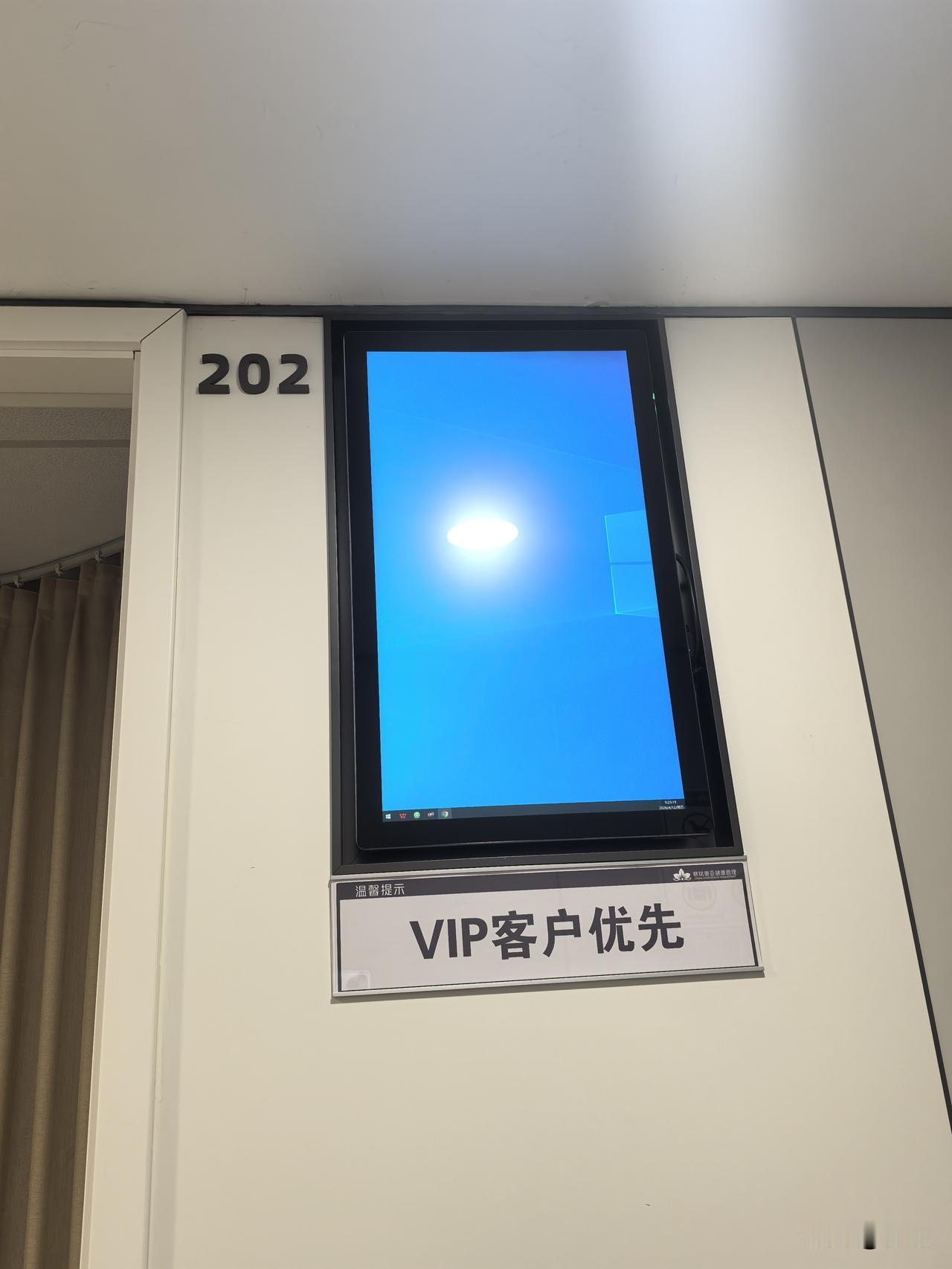 如果你不花时间去创造想要的生活，你就得花时间去应付不想要的生活。