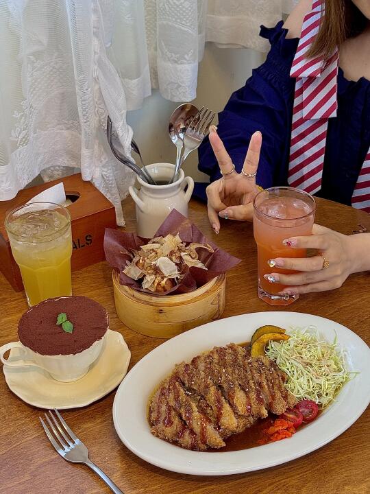 济南经三路📍一人食漫画小食堂🍱i人友好