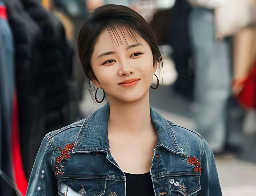 追剧《我的山与海》   觉得女主方婉之对所有人只有利用、毫无温度，把所有人的善良