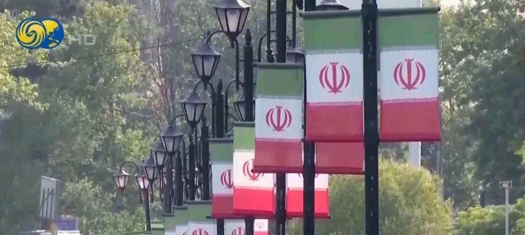伊朗外长阿拉格齐25日称，伊朗已通过卡塔尔向美国转达一个重新开放霍尔木兹海峡的计