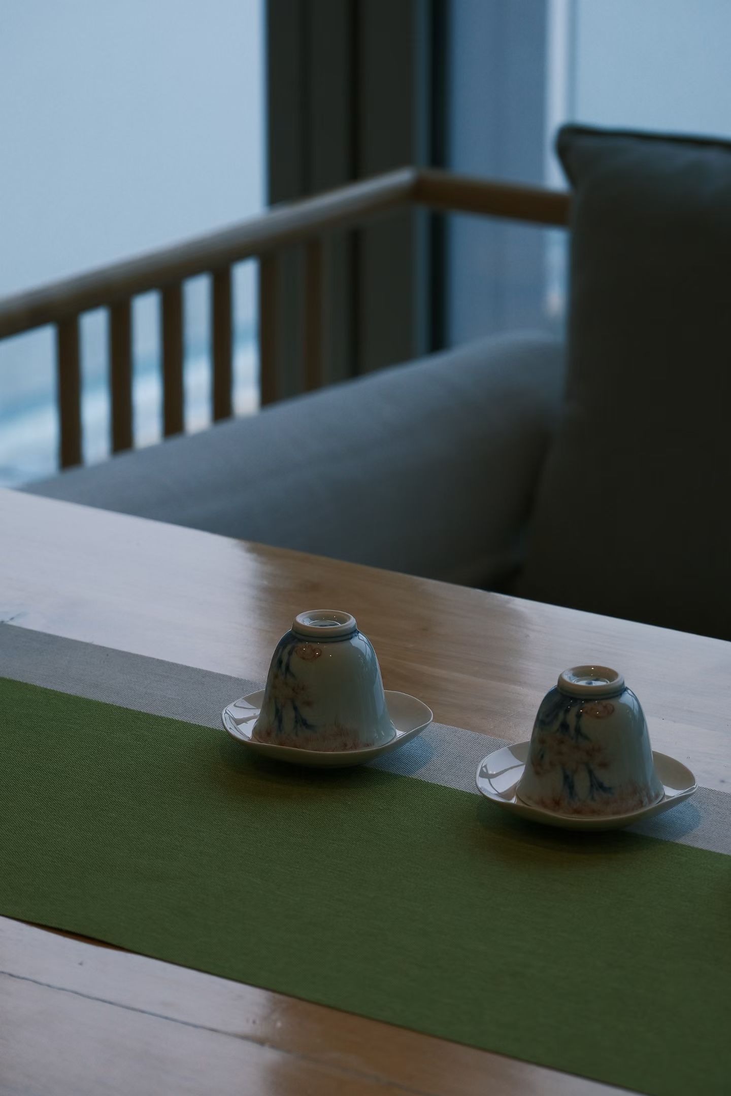 茶道  在袅袅茶香中，品味四季流转，呵护身心安康，这便是茶给予生活最温柔的馈赠。