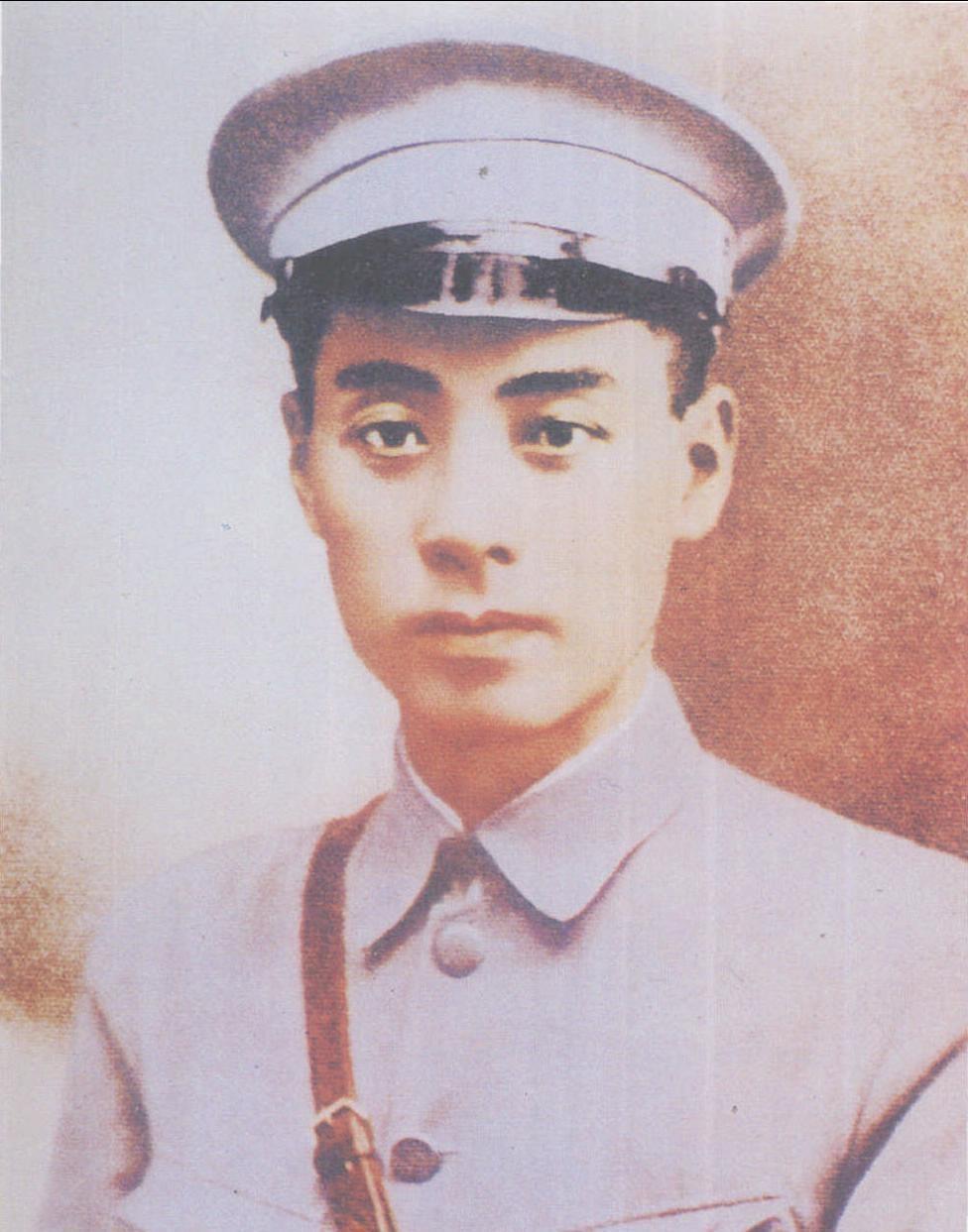“四一二”政变期间周恩来两次落入敌手，敌方副师长为何坚持立即处决周恩来
1927