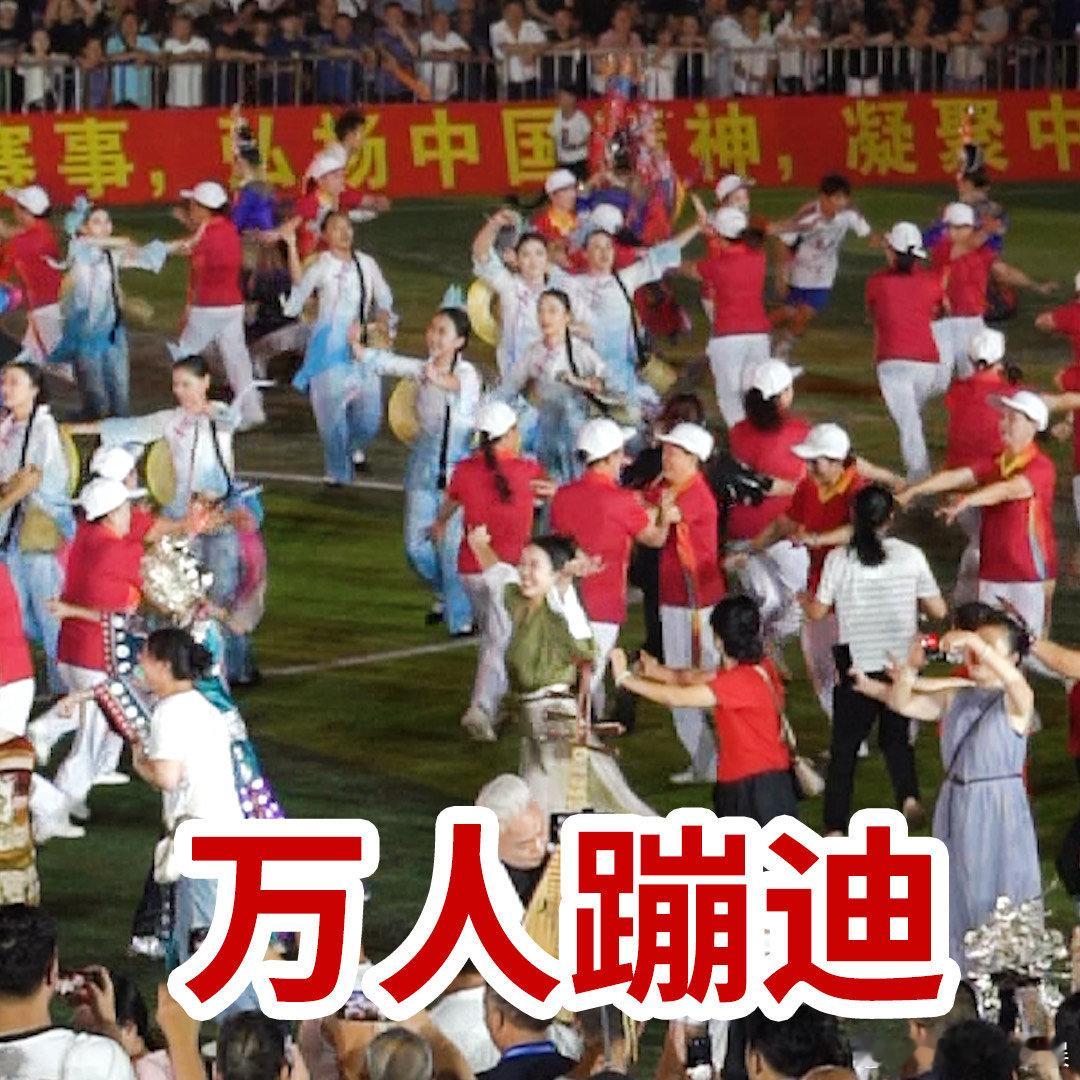 #贵州国潮蹦迪让外国人彻底长见识了#这次也让外国人体验到了咱们中国的精神状态，万