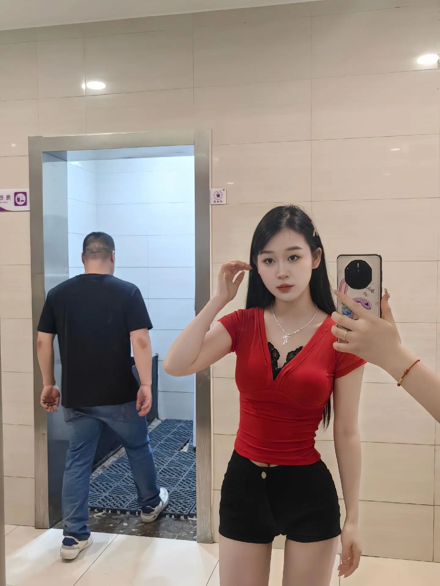 姐谁都不爱 就爱吃你画的饼