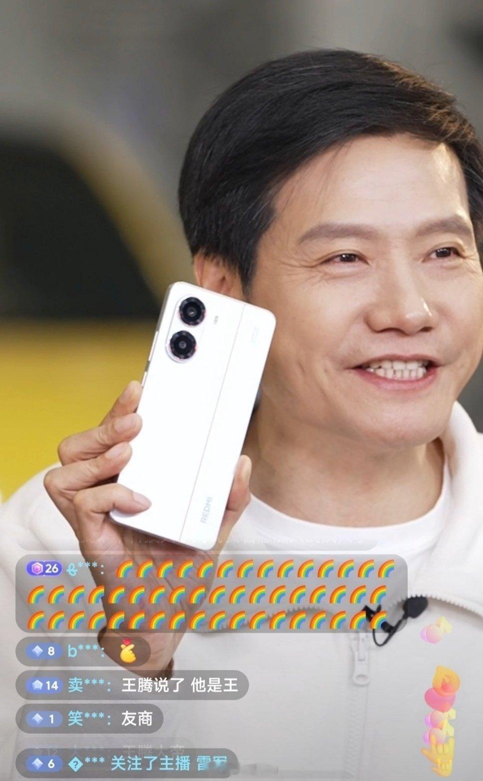雷总昨天展示红米Turbo4，网友这评论不是把王腾放火上烤[喵喵] 