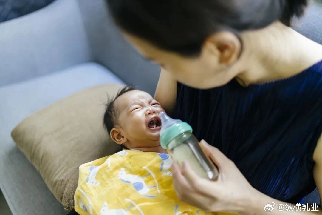 【被误读的哭声：破译婴儿乳糖不耐受的“成长密码”】新生儿的持续哭闹、腹胀腹泻，常