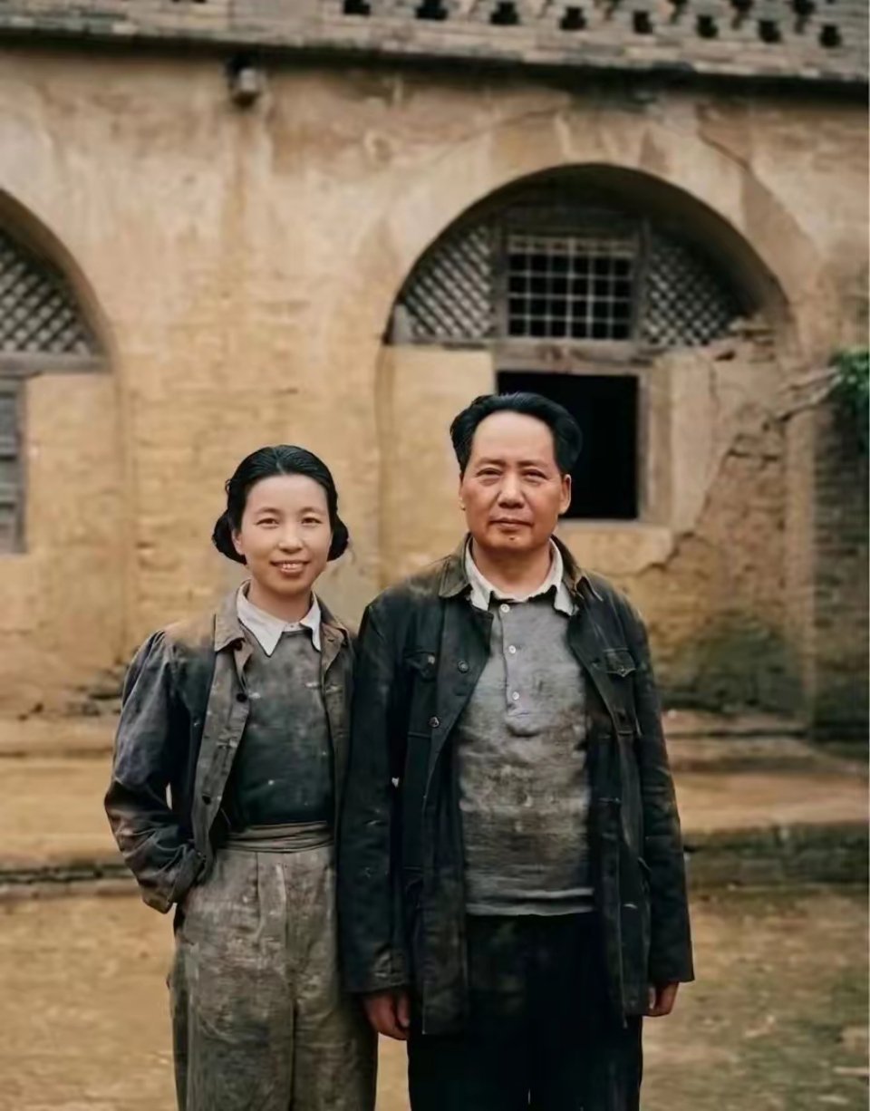 毛主席思想是我们永远的指路明灯！